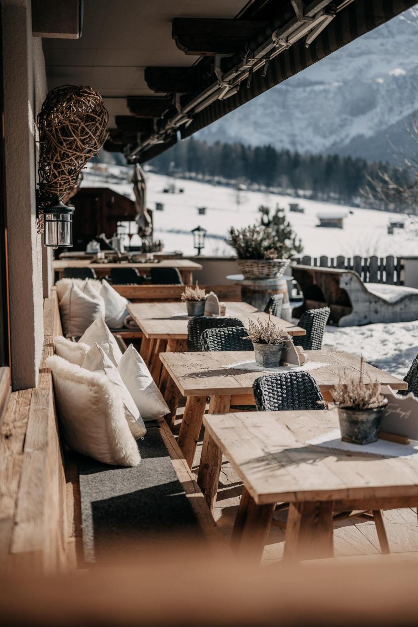 Alpenappartements Cristall Ehrwald Exteriör bild